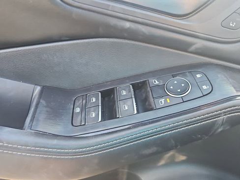 Used 2023 Nissan Rogue SL FWD image 19