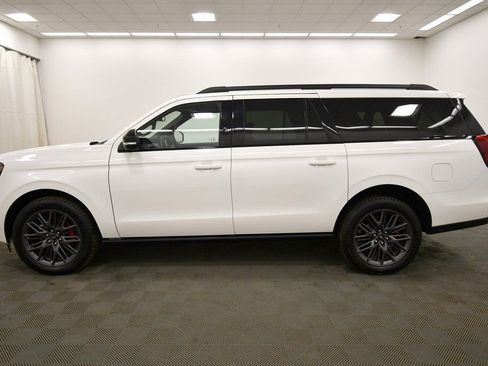 Used 2025 Ford Expedition Max Platinum w/ Stealth Performance Package image 4