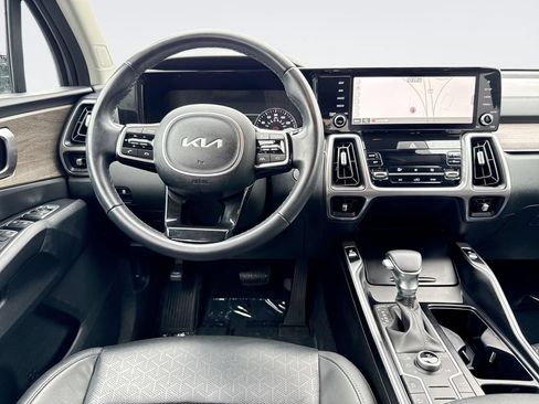 Used 2023 Kia Sorento S AWD/4WD image 23