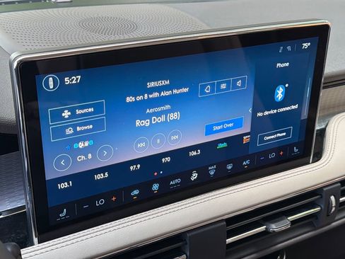 Used 2023 Lincoln Corsair FWD image 8