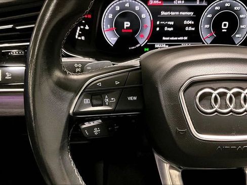 Used 2021 Audi Q8 Prestige w/ Prestige Package AWD/4WD image 13