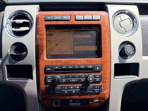 Used 2010 Ford F150 Lariat RWD image 27