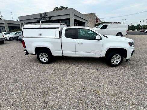 Used 2022 Chevrolet Colorado LT w/ Safety Package RWD image 27