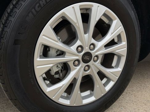 Used 2025 Ford Escape Active image 11