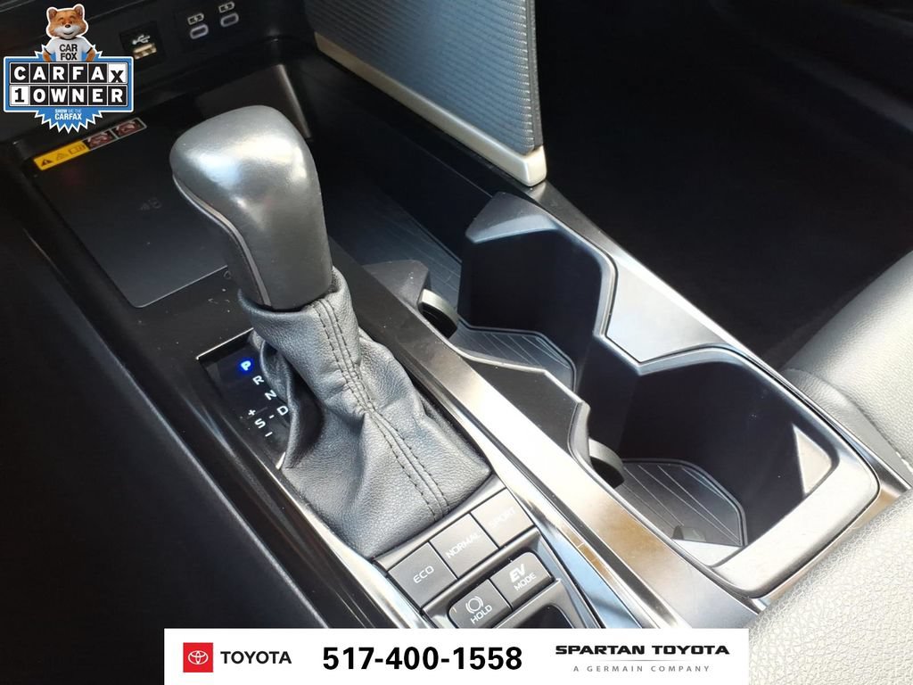 Used 2025 Toyota Camry SE FWD image 24
