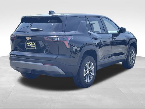 New 2026 Chevrolet Equinox LT w/ Convenience Package II FWD image 3