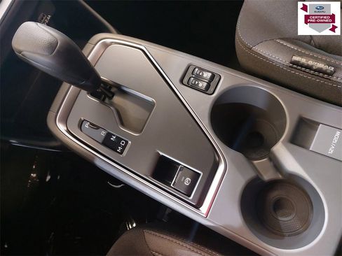 Certified 2025 Subaru Crosstrek 2.0i Premium image 24