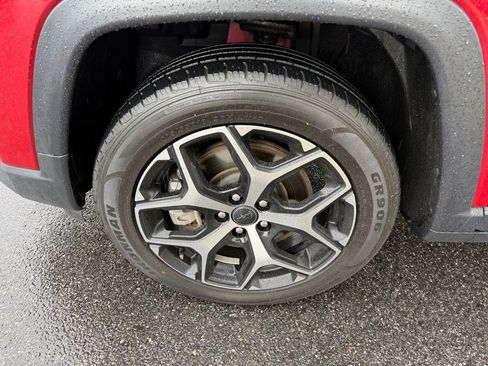 Certified 2025 Jeep Compass Limited AWD/4WD image 13