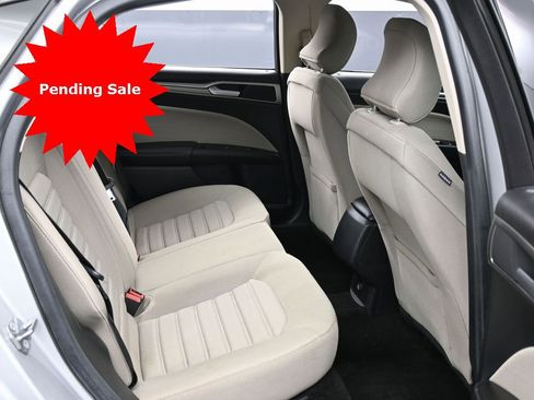 Used 2018 Ford Fusion S image 29