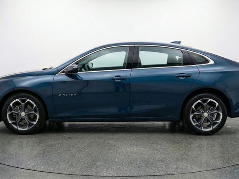 Used 2024 Chevrolet Malibu LT FWD image 5