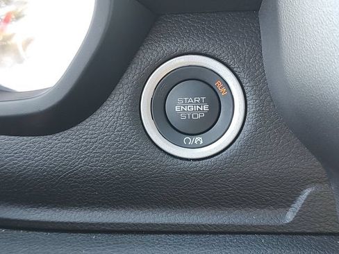 Used 2025 RAM 1500 Big Horn AWD/4WD image 19