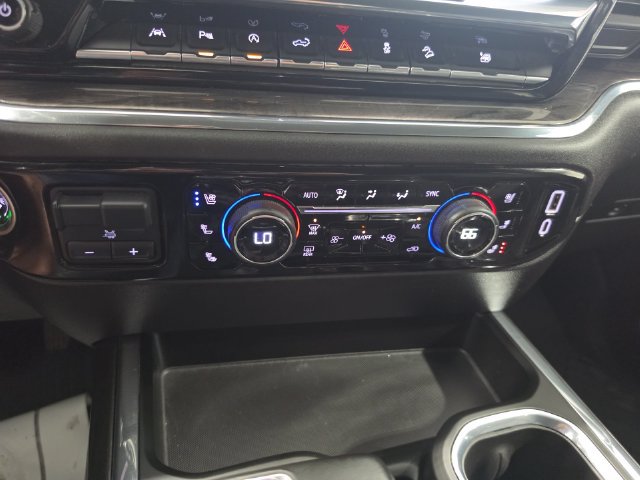 Used 2024 Chevrolet Silverado 1500 LTZ AWD/4WD image 15