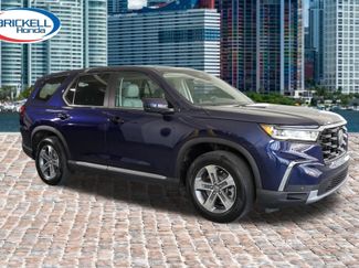 Certified 2023 Honda Pilot EX-L 360° Tour
