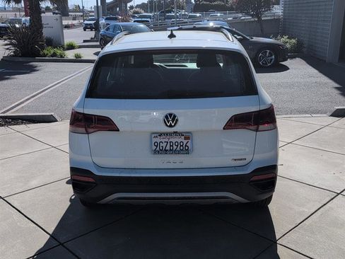 Used 2023 Volkswagen Taos S w/ Driver Assistance Package image 7