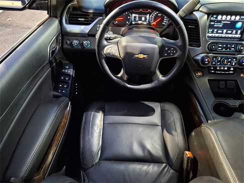 Used 2018 Chevrolet Tahoe LT image 18