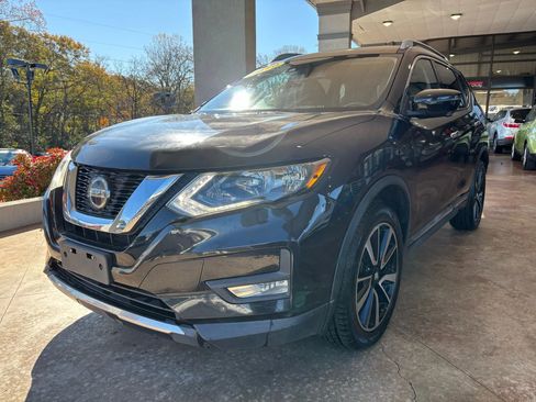 Used 2019 Nissan Rogue SL image 3