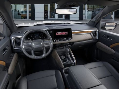 New 2026 GMC Canyon Denali AWD/4WD image 15