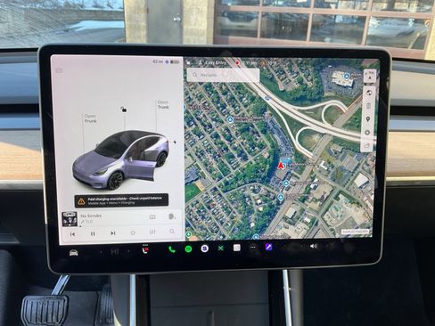 Used 2020 Tesla Model Y Performance image 20