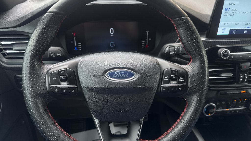 Used 2024 Ford Escape ST-Line AWD/4WD image 24