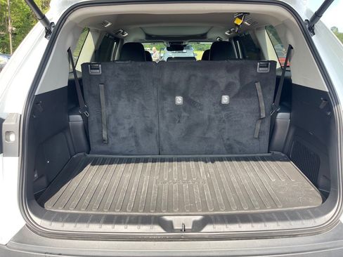 Used 2024 Toyota Grand Highlander Limited image 16