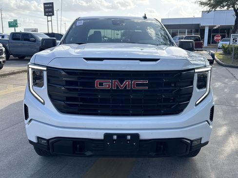 Used 2026 GMC Sierra 1500 Elevation AWD/4WD image 15