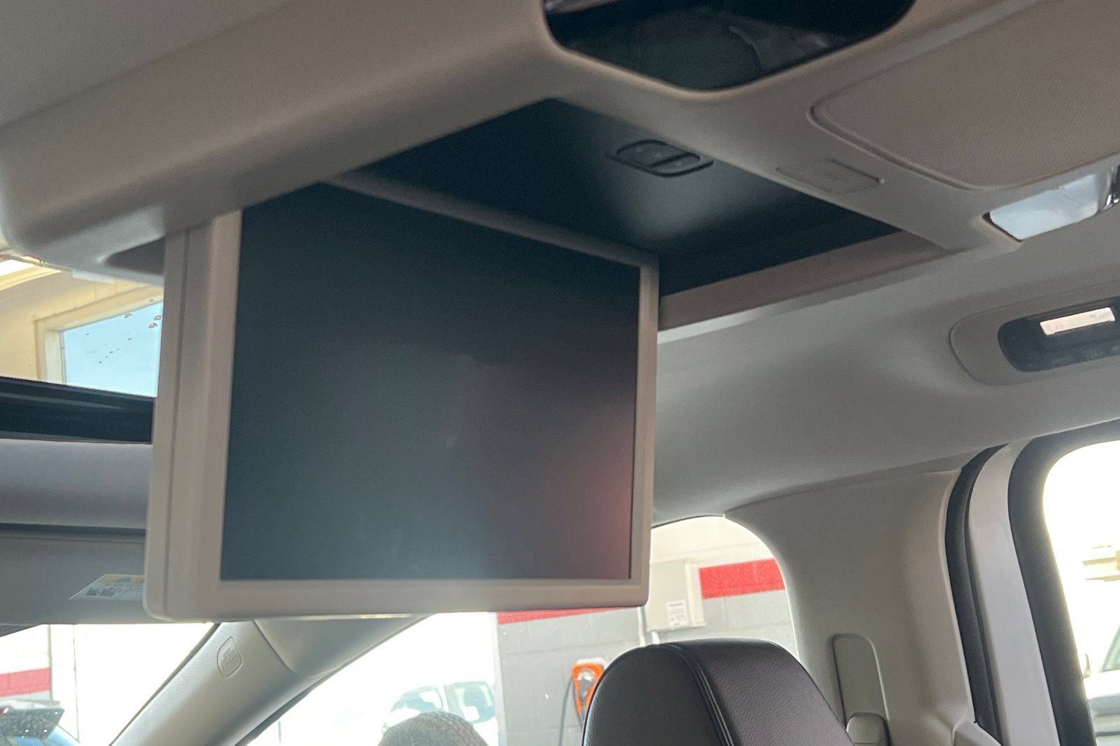 Used 2025 Honda Odyssey Elite image 12