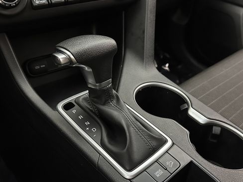 Used 2021 Kia Sportage LX w/ LX Fwd Popular Package image 15