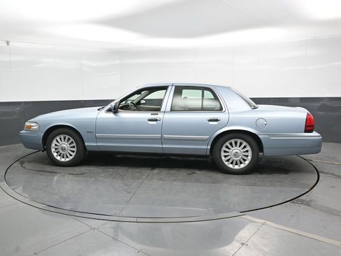 Used 2009 Mercury Grand Marquis LS RWD image 8