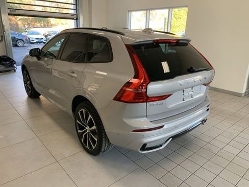 Certified 2025 Volvo XC60 B5 Plus image 5