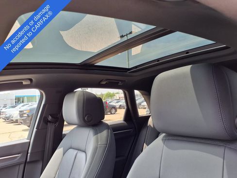 Used 2020 Audi Q3 2.0T Premium Plus w/ Premium Plus Package AWD/4WD image 20