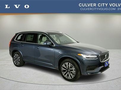 Certified 2022 Volvo XC90 T6 Momentum w/ Climate Package