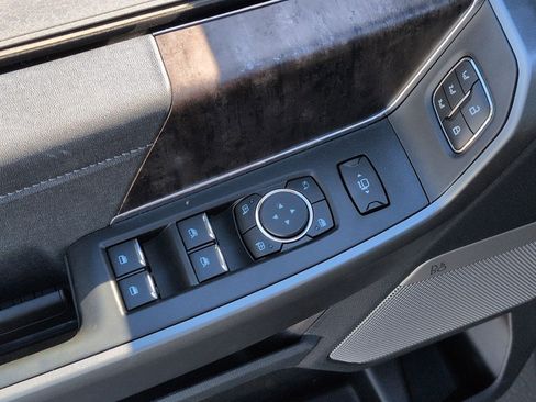 Used 2026 Ford F450 Lariat image 15