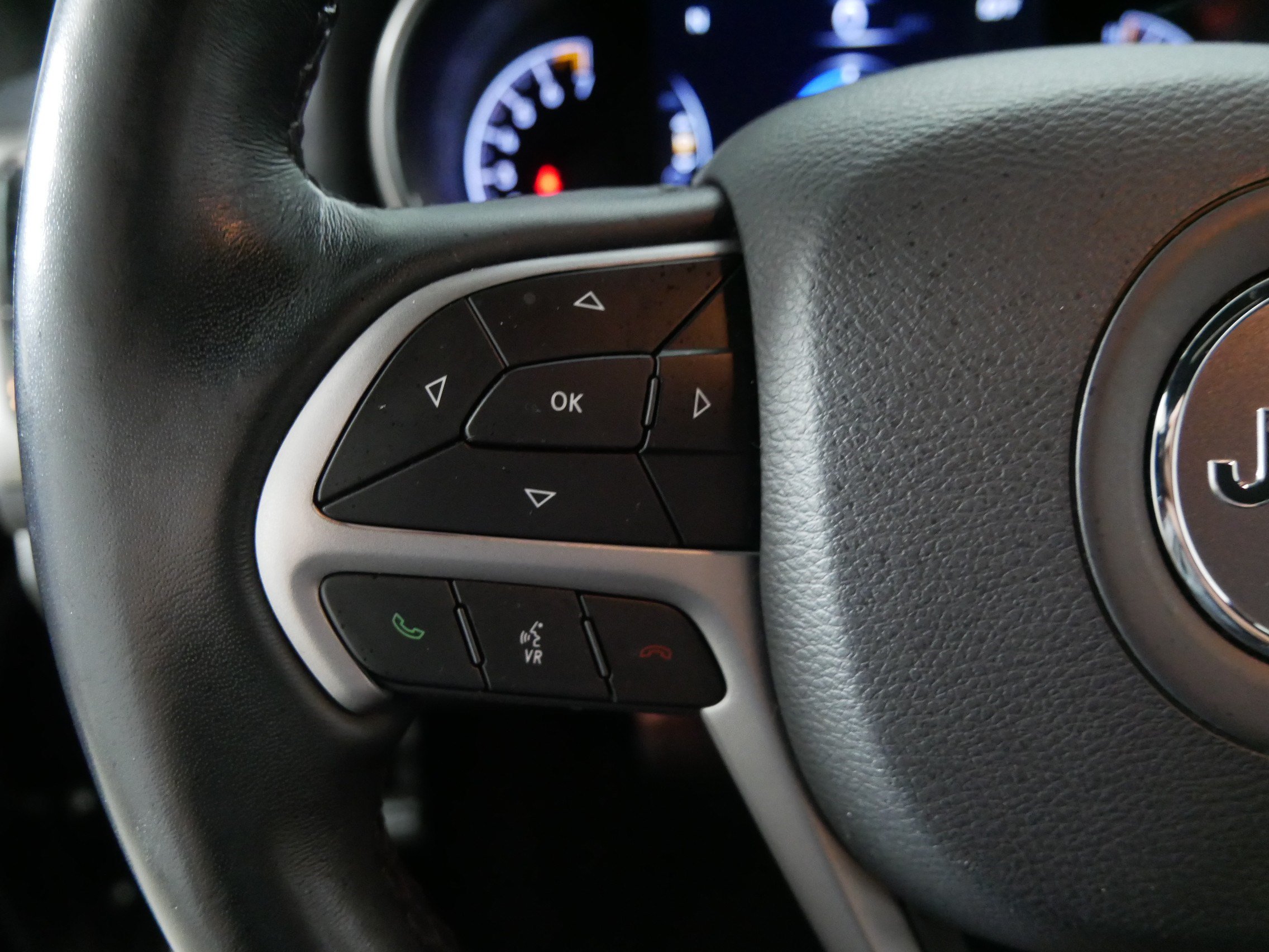 Used 2021 Jeep Grand Cherokee Laredo X AWD/4WD image 27