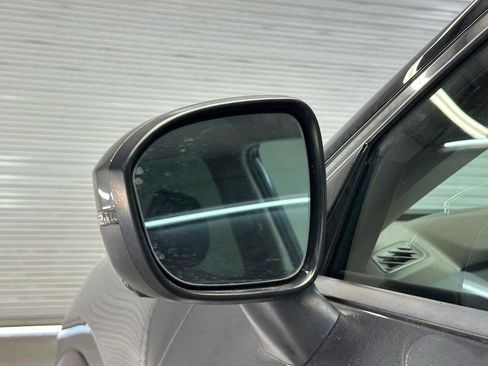 Used 2021 Nissan Rogue SV FWD image 19