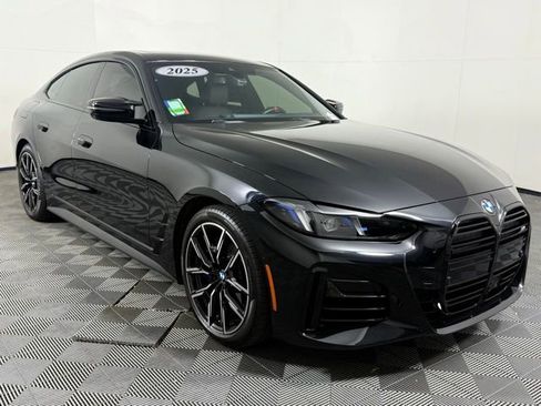 Used 2025 BMW 440i xDrive w/ Premium Package image 10