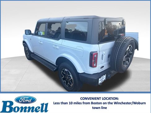 New 2025 Ford Bronco Outer Banks image 2