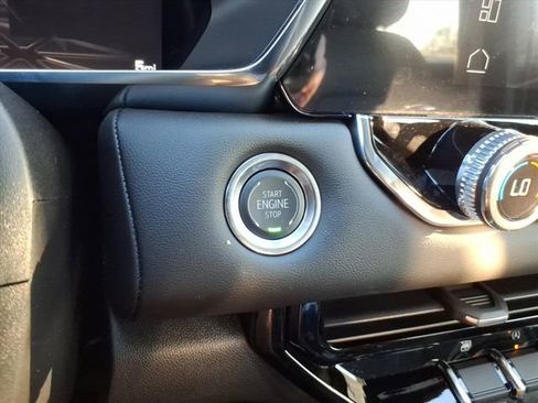 New 2026 GMC Canyon Elevation w/ Convenience Package image 36