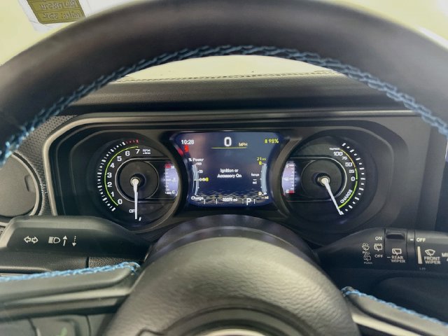 Used 2024 Jeep Wrangler Unlimited Rubicon 4xe w/ Dual Top Group AWD/4WD image 16
