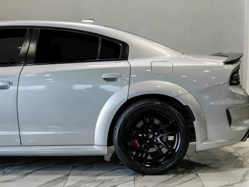Used 2020 Dodge Charger Scat Pack RWD image 16