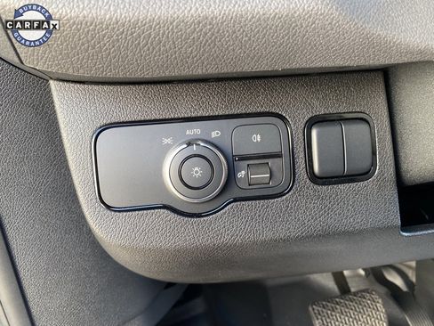 Used 2025 Mercedes-Benz Sprinter 2500 image 23