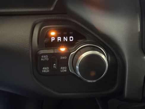 Used 2019 RAM 1500 Big Horn AWD/4WD image 17
