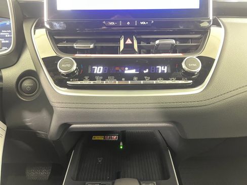 New 2026 Toyota Corolla Cross XSE image 15