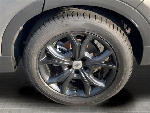 Used 2024 Dodge Hornet GT Plus w/ GT Blacktop Package image 11