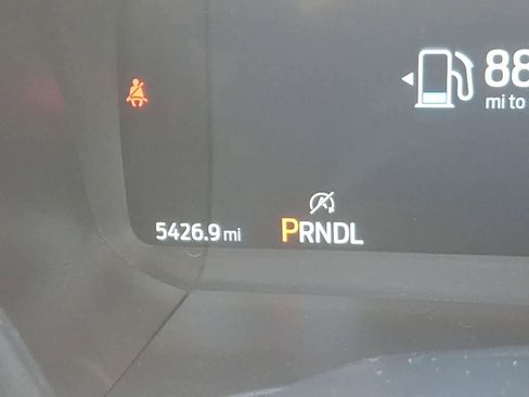 Used 2025 Ford Explorer Active image 19