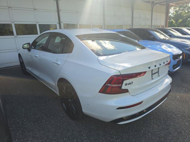 Used 2025 Volvo S60 T8 Ultra AWD/4WD image 5
