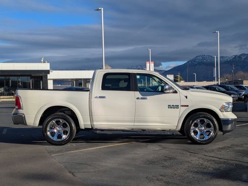 Used 2016 RAM 1500 Laramie w/ Convenience Group image 2