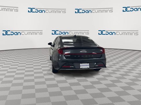 Used 2021 Hyundai Sonata SE FWD image 7