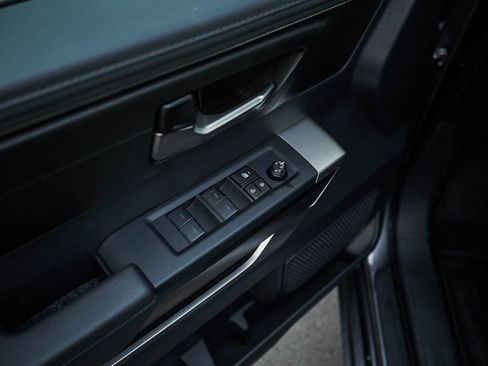 New 2026 Toyota Tundra SR5 AWD/4WD image 17
