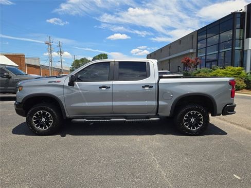 Used 2024 Chevrolet Silverado 1500 ZR2 w/ Technology Package AWD/4WD image 27
