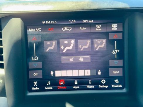 Used 2020 RAM 1500 Big Horn AWD/4WD image 22